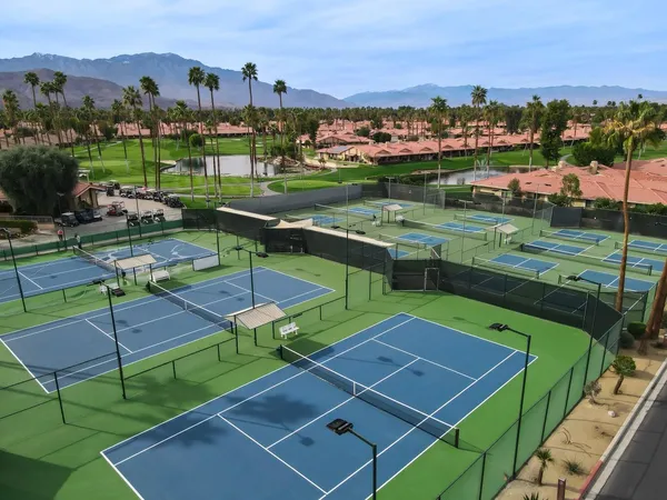 $6,300 | 181 Camino Arroyo South, Palm Desert, CA 92260