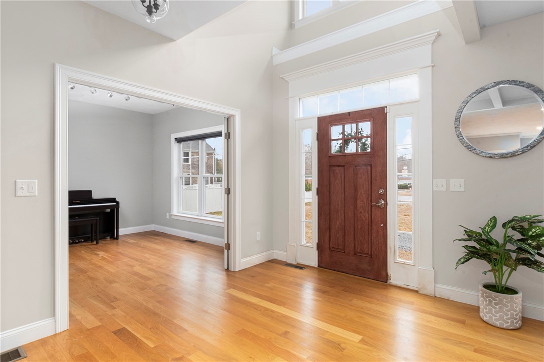 359 Sowams Road Barrington, RI 02806 - Photo 15 of 38 Gallery Image 15