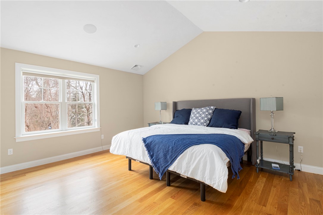 359 Sowams Road Barrington, RI 02806 - Photo 18 of 38 Gallery Image 18