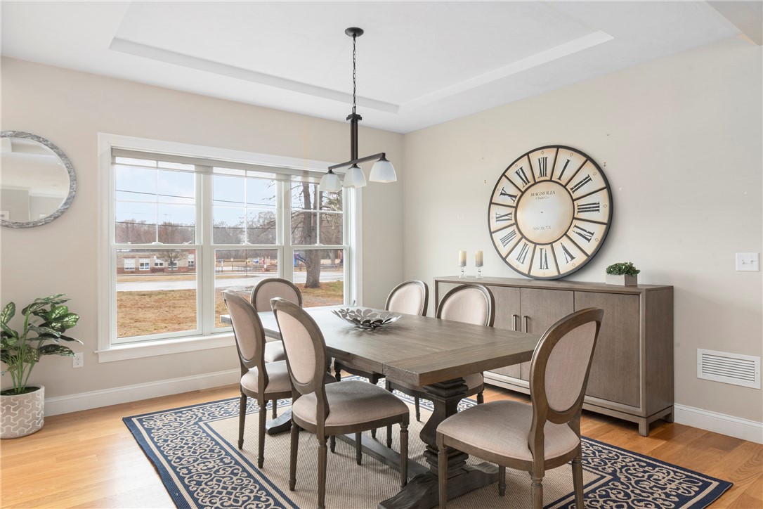 359 Sowams Road Barrington, RI 02806 - Photo 3 of 38 Gallery Image 3