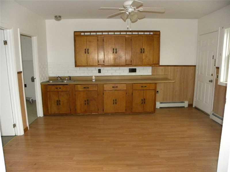 142 Rideout Avenue Lewiston, ME 04240 - Photo 15 of 21 Kitchen.