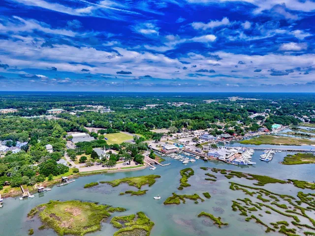 $795,000 | 48 Cottage Drive, Murrells Inlet, SC 29576