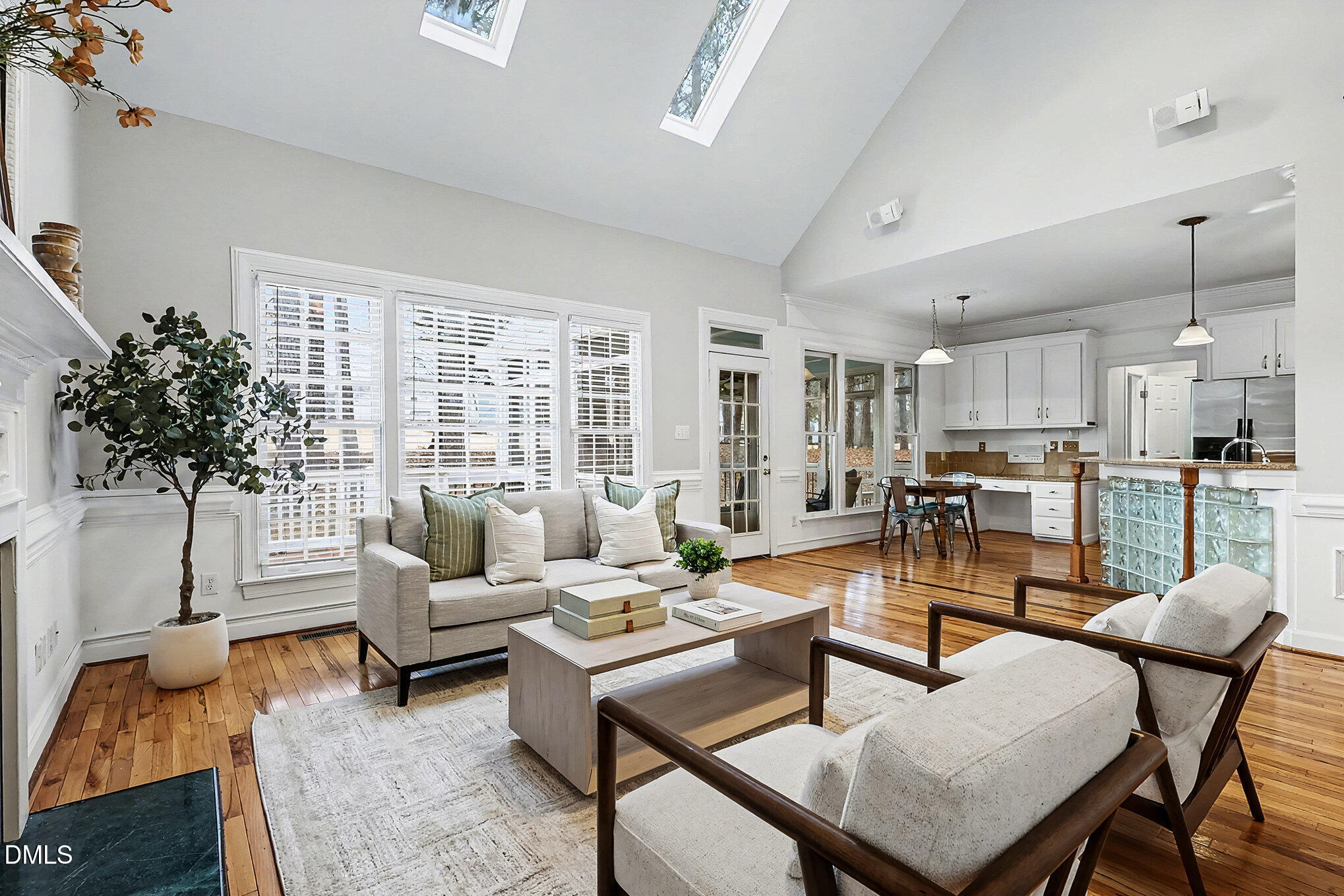 2049 Muirfield Village Way Raleigh, NC 27604 - Photo 11 of 57 011_file_860