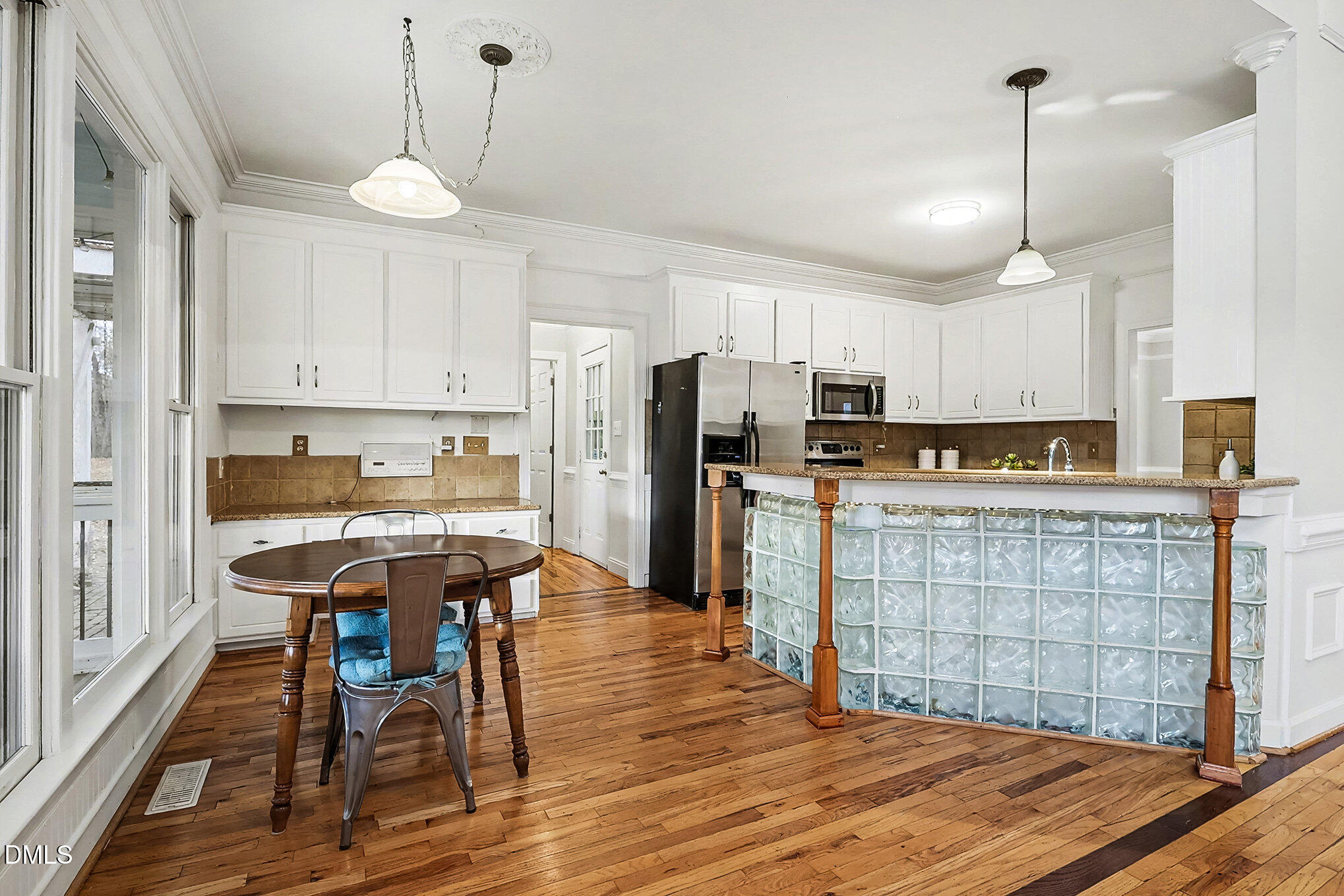 2049 Muirfield Village Way Raleigh, NC 27604 - Photo 16 of 57 016_file_179