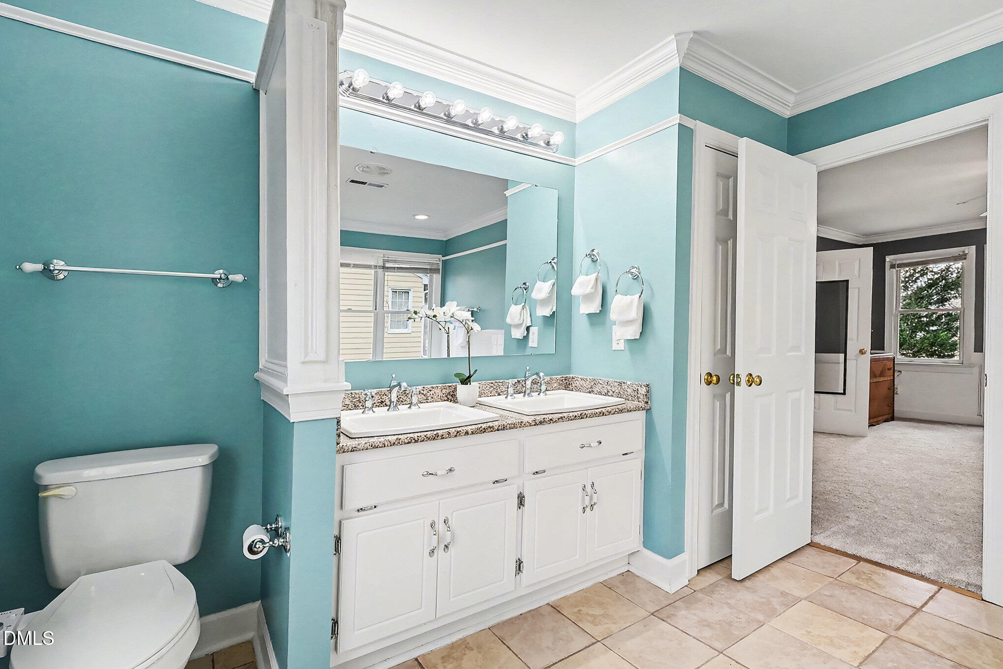 2049 Muirfield Village Way Raleigh, NC 27604 - Photo 27 of 57 027_file_415