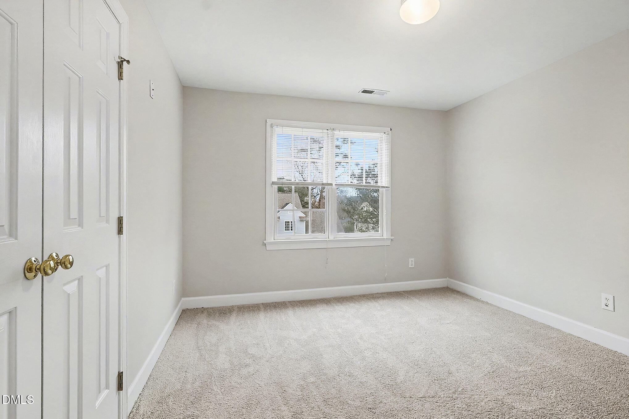 2049 Muirfield Village Way Raleigh, NC 27604 - Photo 29 of 57 029_file_929