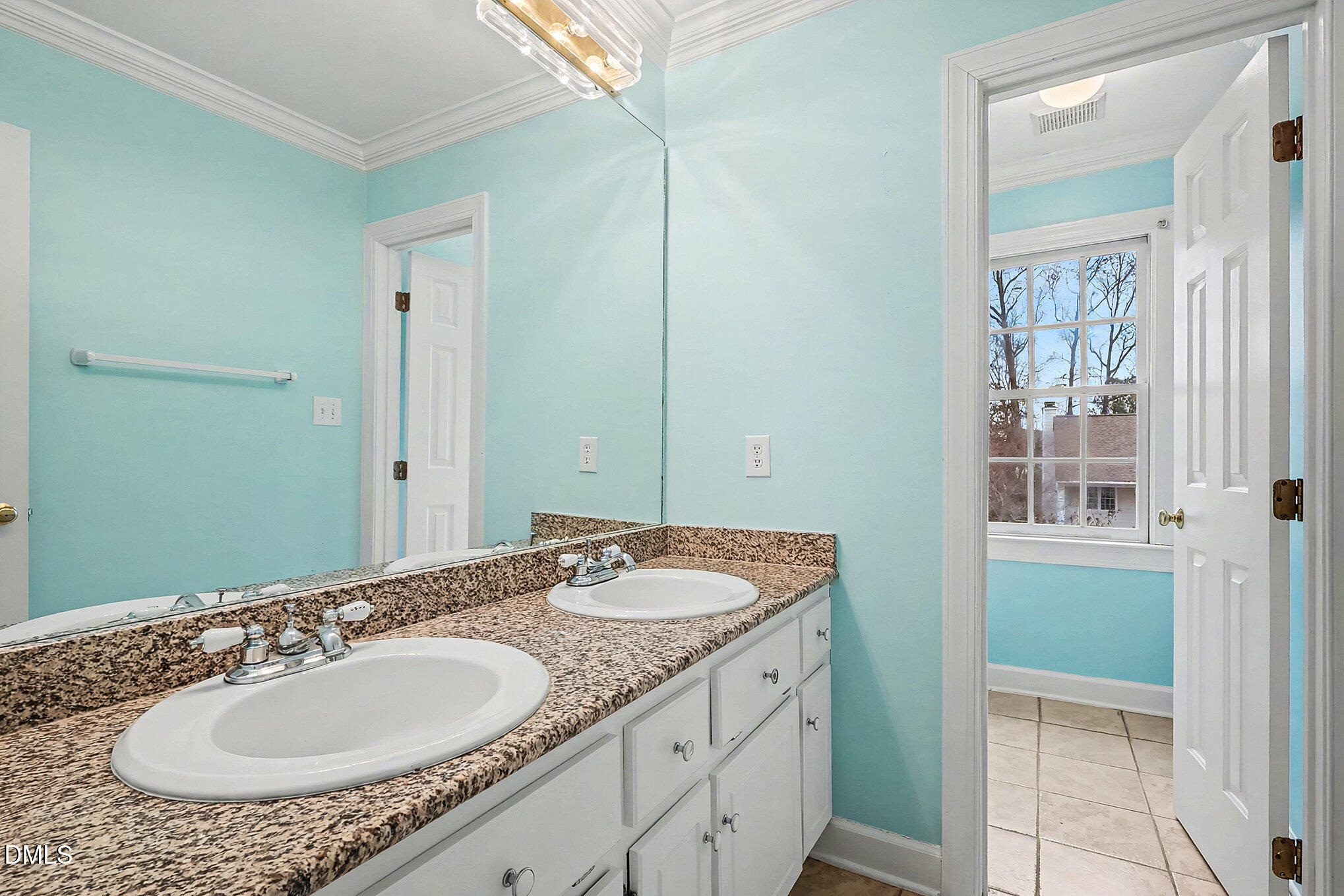 2049 Muirfield Village Way Raleigh, NC 27604 - Photo 33 of 57 033_file_163