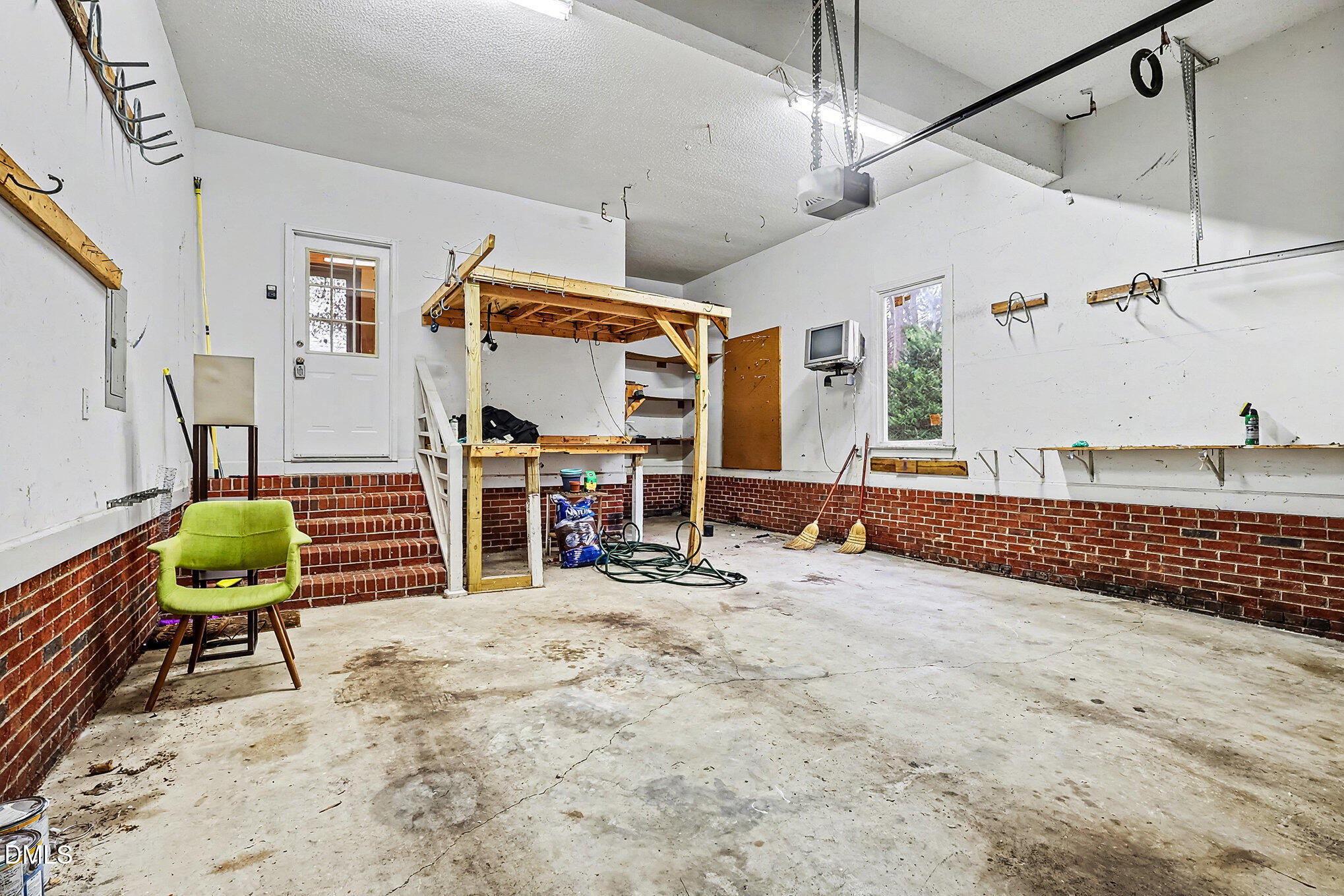 2049 Muirfield Village Way Raleigh, NC 27604 - Photo 39 of 57 039_file_818