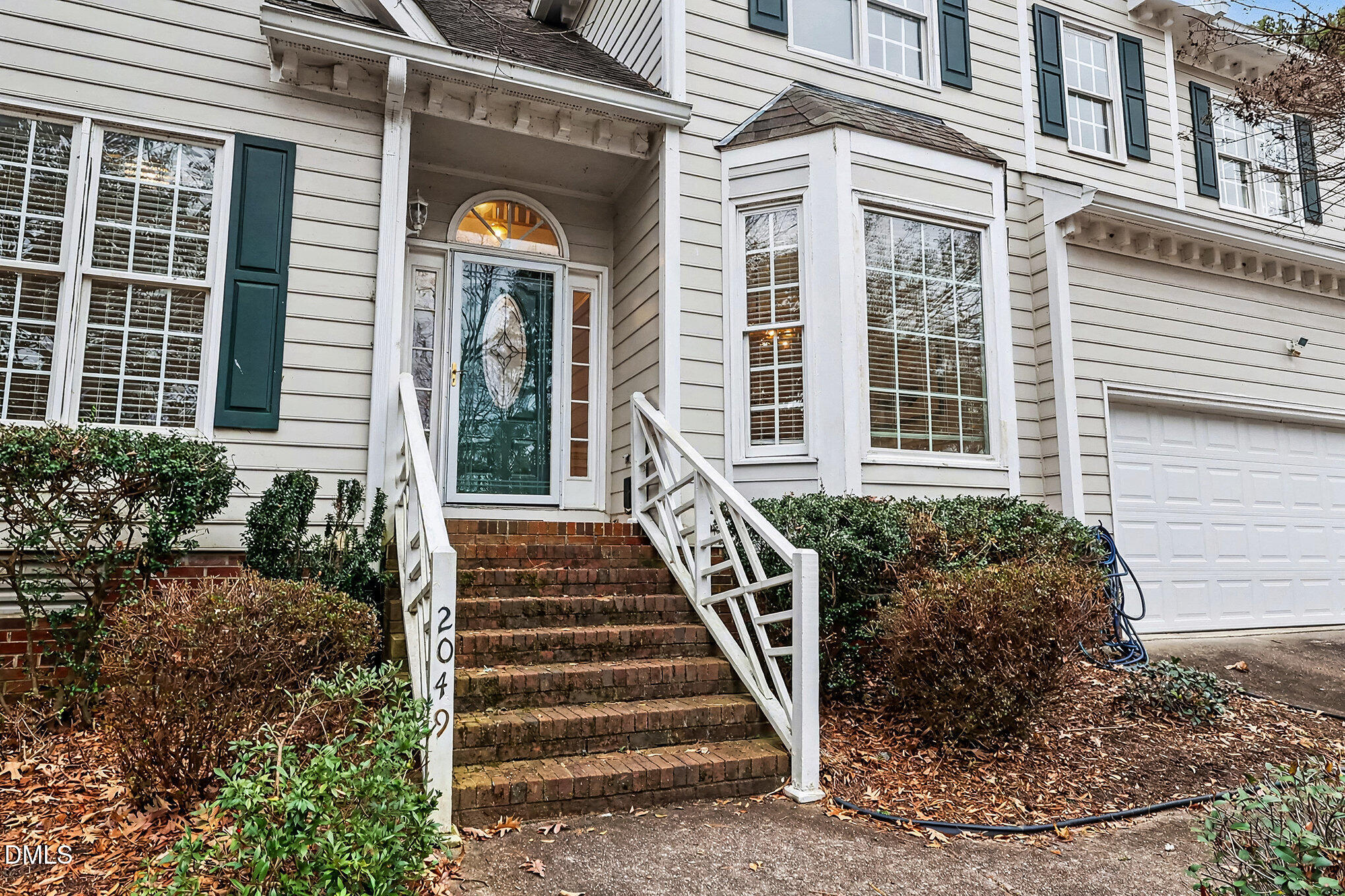 2049 Muirfield Village Way Raleigh, NC 27604 - Photo 6 of 57 006_file_651