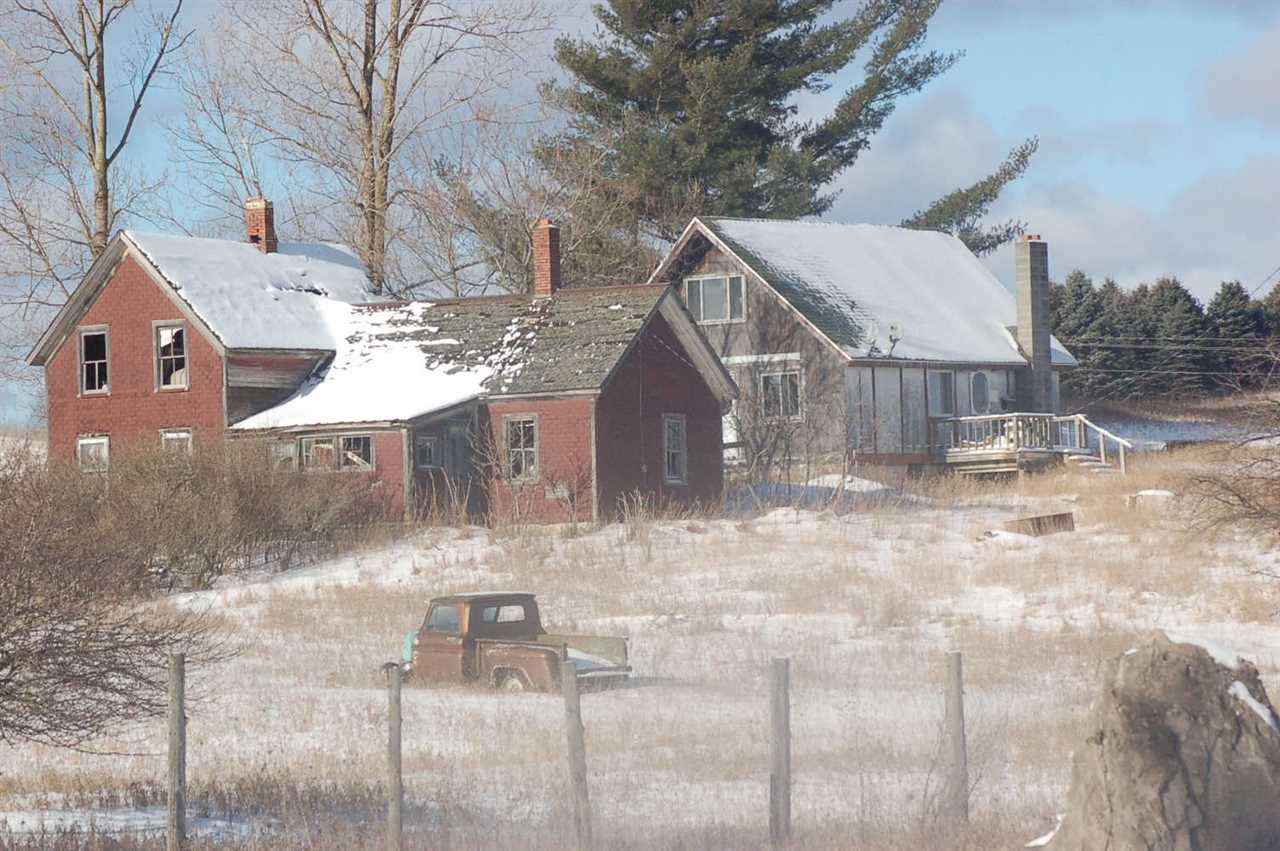 19126 20 Mile Road Tustin, MI 49688 - Photo 25 of 32 1814044-24.JPG
