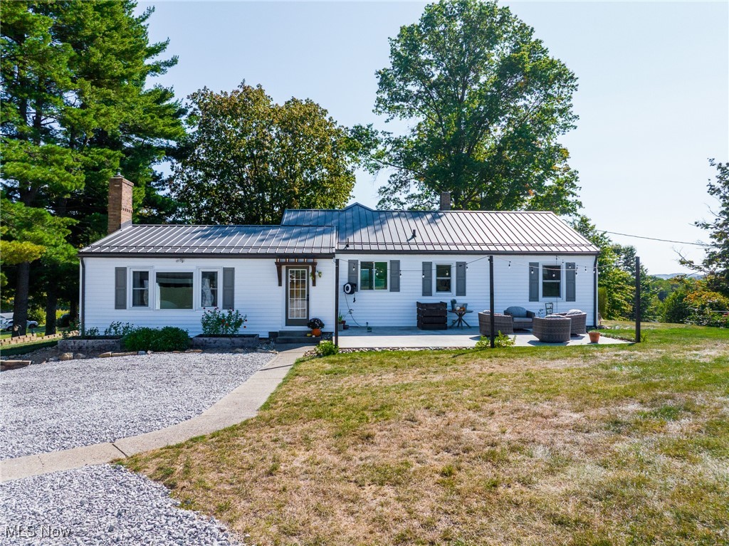 7500 Central Road Northwest Strasburg, OH 44680 - Photo 6 of 37