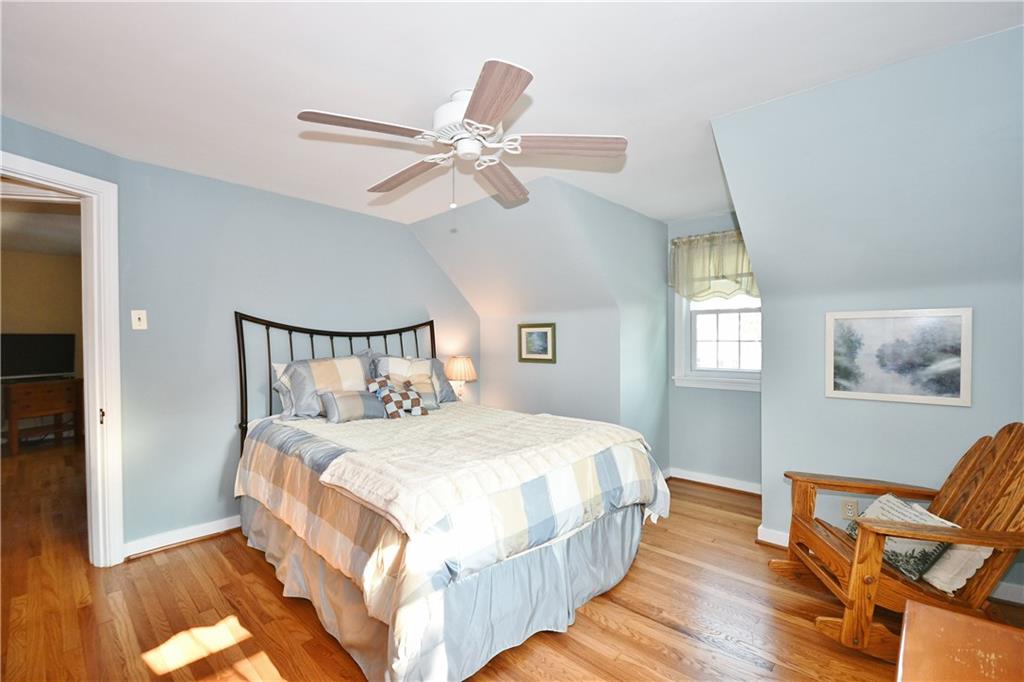 1260 Prospect Road Pittsburgh, PA 15227 - Photo 15 of 25 The second bedroom upstairs also has two windows and a triple deep closet. Notice the beautiful hardwoods!