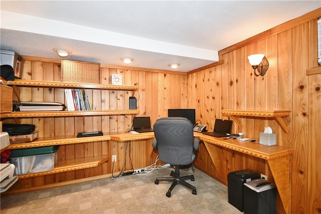 1260 Prospect Road Pittsburgh, PA 15227 - Photo 20 of 25 Here is a perfect work space for anyone who is doing WFH! Lots of task lighting and a very comfortable room!