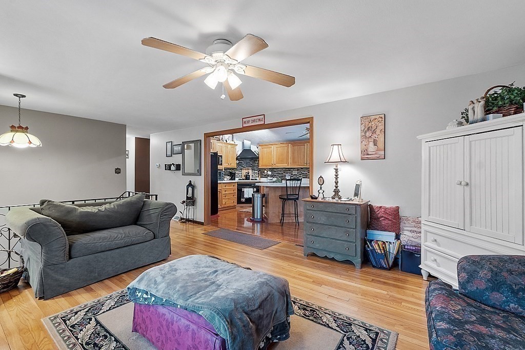 39 Cardigan Road Tewksbury, MA 01876 - Photo 14 of 42 Gallery Image 14