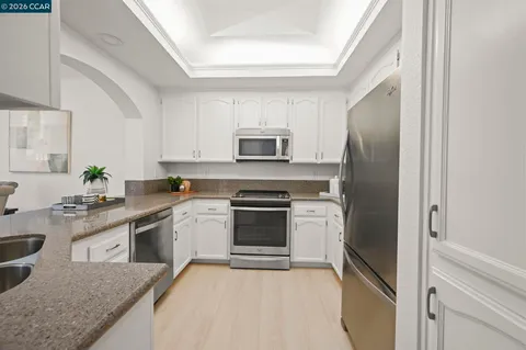 $965,000 | 57 Danville Oak Place, Danville, CA 94526