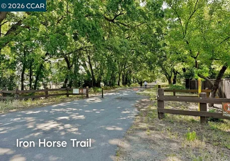 $965,000 | 57 Danville Oak Place, Danville, CA 94526