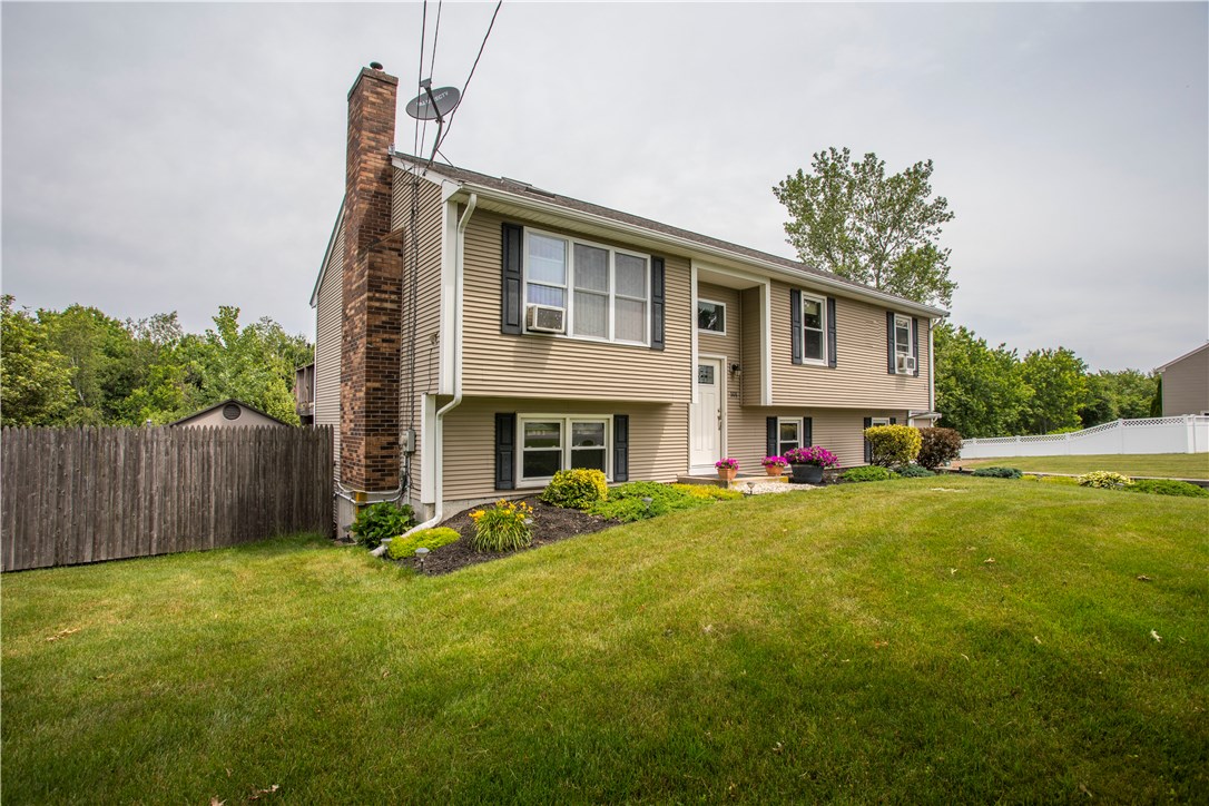 101 Blacksmith Road Seekonk, MA 02771 - Photo 1 of 31 Gallery Image 1
