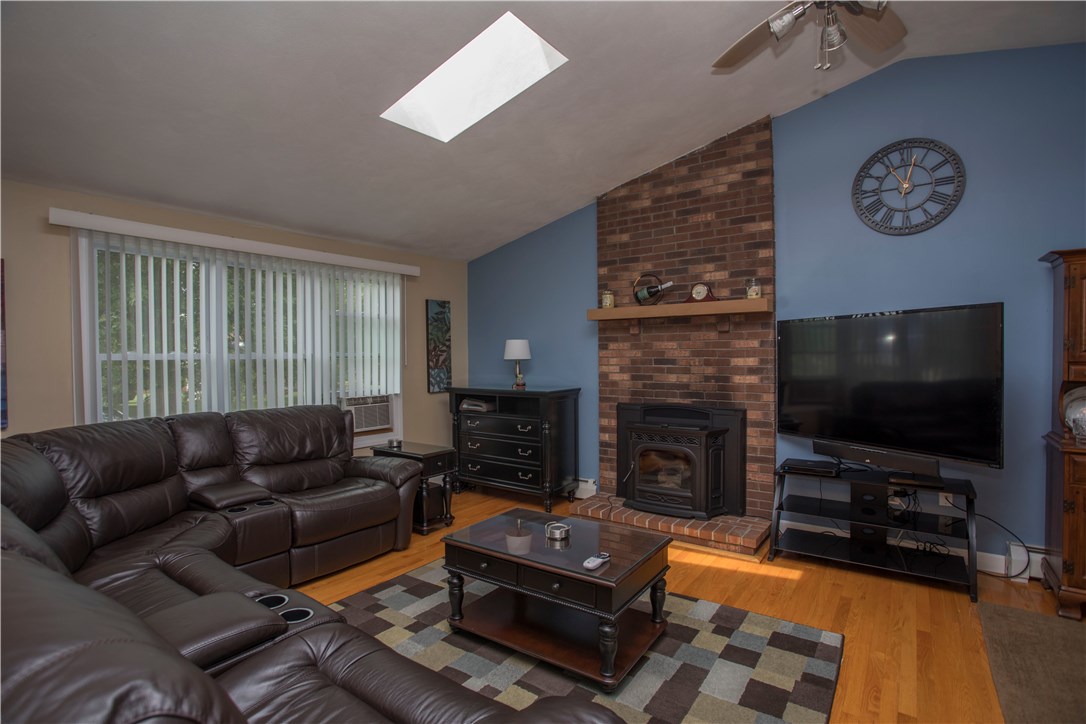 101 Blacksmith Road Seekonk, MA 02771 - Photo 21 of 31 Gallery Image 21