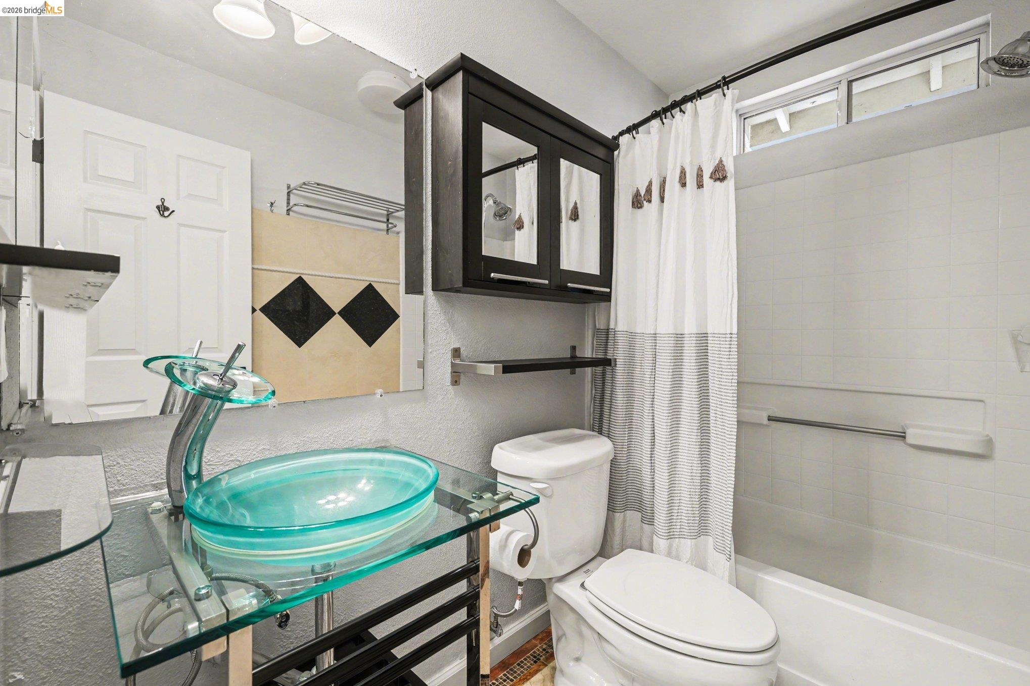 2701 Coffee Tree Way Antioch, CA 94509 - Photo 17 of 29 a bathroom with a sink toilet and shower