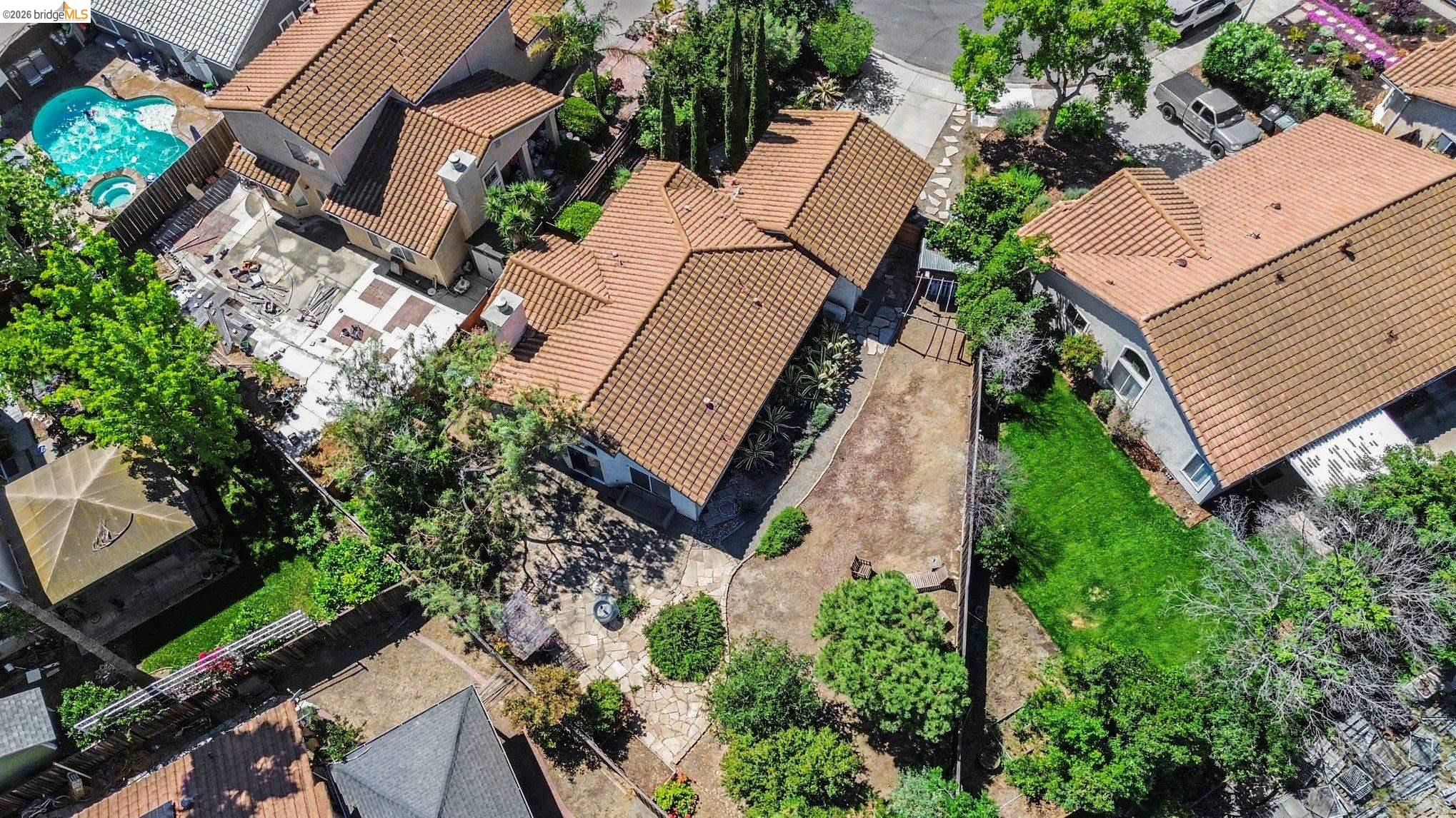 2701 Coffee Tree Way Antioch, CA 94509 - Photo 27 of 29 an aerial view of a house with garden space and street view