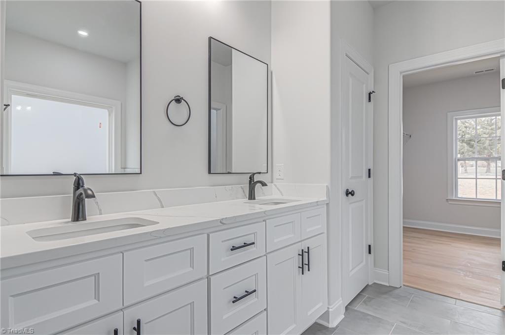 4721 Ridgefall Road Greensboro, NC 27410 - Photo 14 of 29