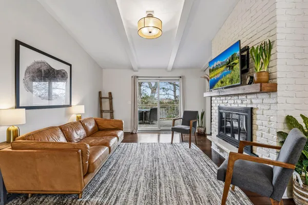 $800,000 | 4432 Eagle Ridge Place, Minnetonka, MN 55345