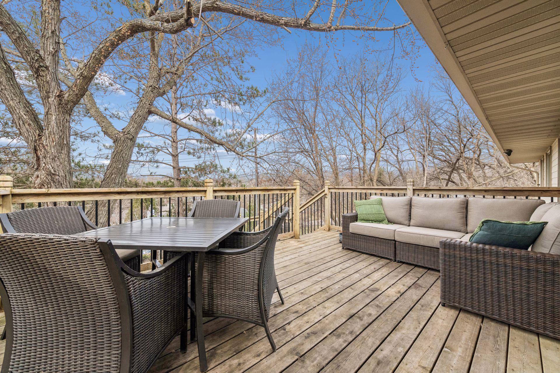 4432 Eagle Ridge Place Minnetonka, MN 55345 - Photo 18 of 43