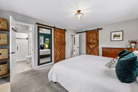 $800,000 | 4432 Eagle Ridge Place, Minnetonka, MN 55345