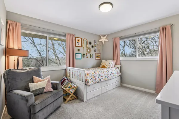 $800,000 | 4432 Eagle Ridge Place, Minnetonka, MN 55345