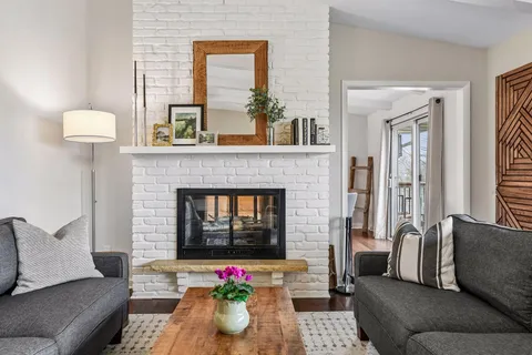 $800,000 | 4432 Eagle Ridge Place, Minnetonka, MN 55345