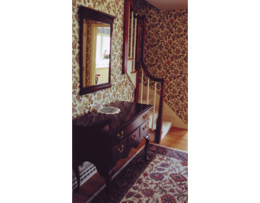 75 Stafford Road Lowell, MA 01852 - Photo 3 of 8 Gallery Image 3