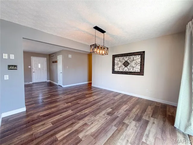 $200,000 | 248 Kues Avenue, Aviston, IL 62216