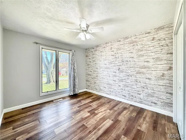 $200,000 | 248 Kues Avenue, Aviston, IL 62216