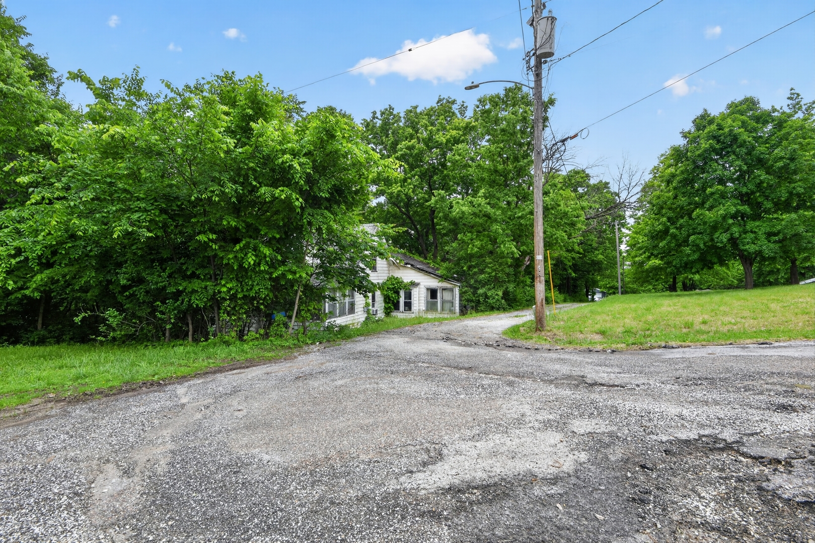 361 South 3rd Street Hamilton, IL 62341 - Photo 5 of 30