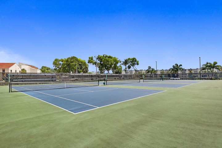 166 Mansfield D Boca Raton, FL 33434 - Photo 11 of 12 CENTURY VILLAGE CLUBHOUSE 5