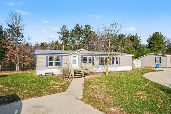 $74,900 | 9137 Pine Lake Court, West Olive, MI 49460