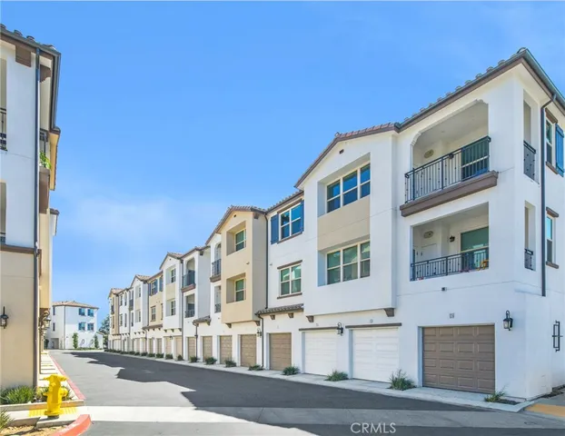 $30,000,000 | 8115 Via Alta, Whittier, CA 90602