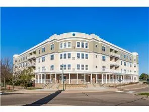 $199,027 | 114200 Hundertmark Road, Unit 110, Chaska, MN 55318