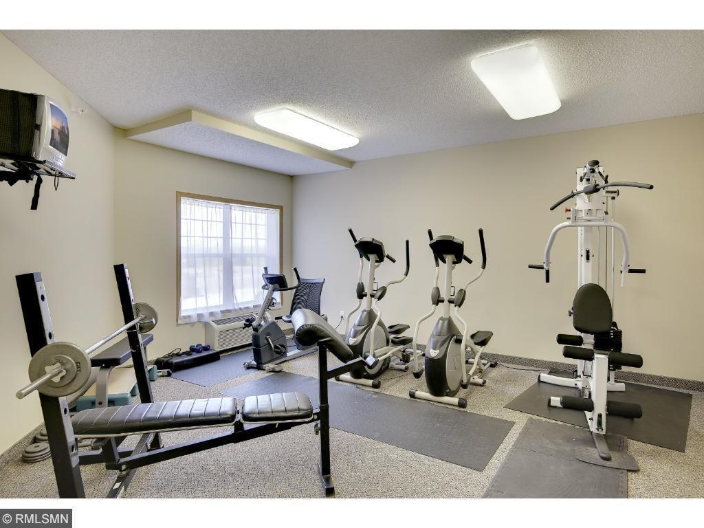 114200 Hundertmark Road, Unit 110 Chaska, MN 55318 - Photo 22 of 26