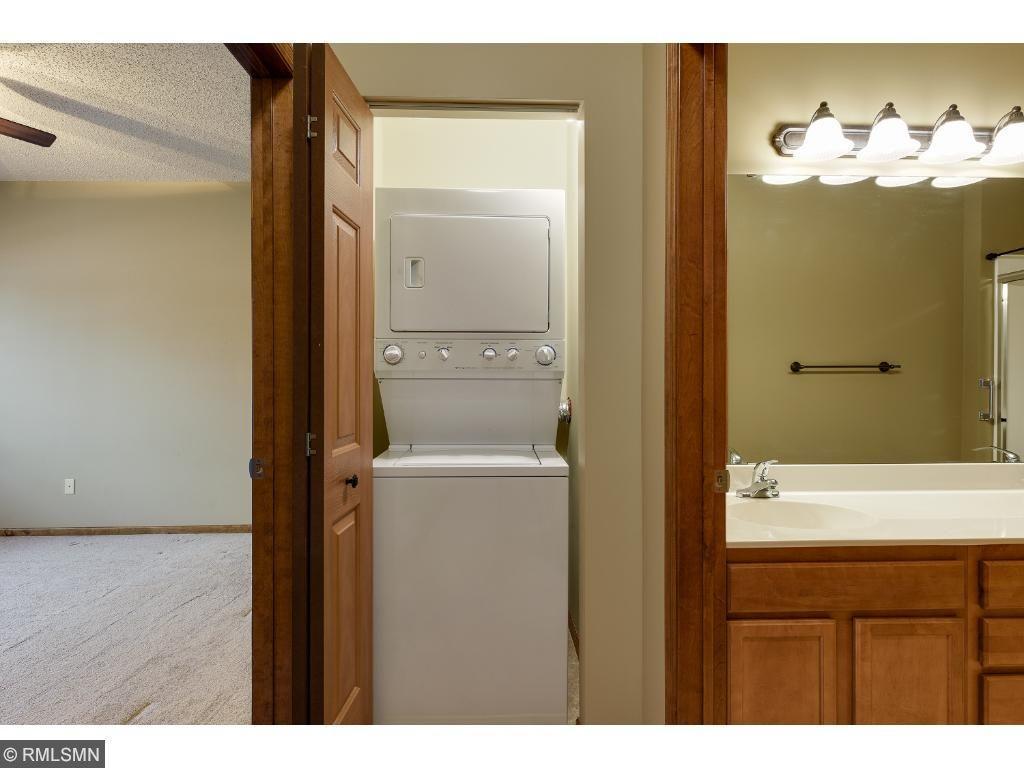 114200 Hundertmark Road, Unit 110 Chaska, MN 55318 - Photo 5 of 6