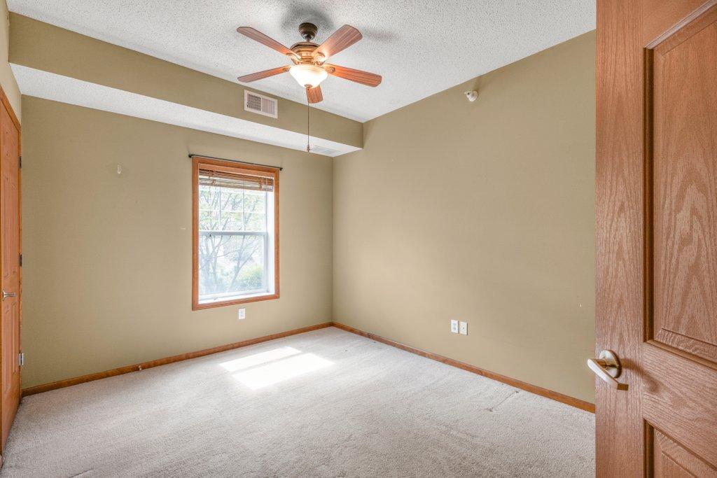114200 Hundertmark Road, Unit 110 Chaska, MN 55318 - Photo 9 of 26