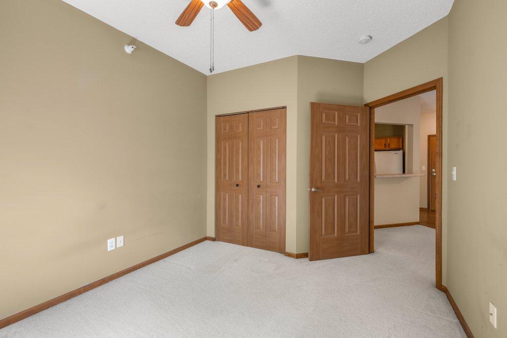 114200 Hundertmark Road, Unit 110 Chaska, MN 55318 - Photo 10 of 26