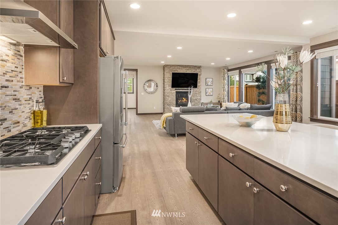 10019 Northeast 147th Street Bothell, WA 98011 - Photo 8 of 25