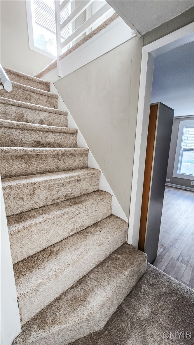 656 Stump Road Skaneateles, NY 13153 - Photo 19 of 41