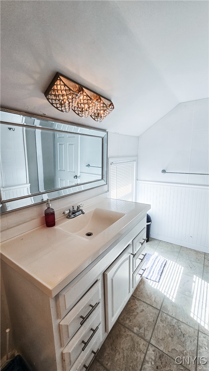 656 Stump Road Skaneateles, NY 13153 - Photo 30 of 41