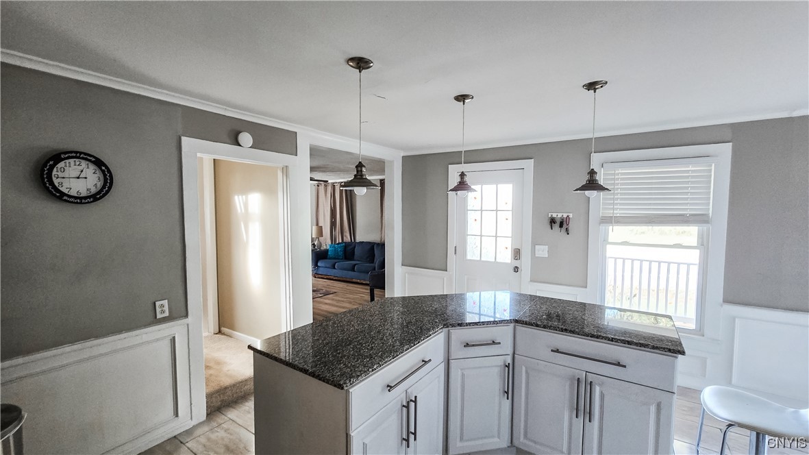 656 Stump Road Skaneateles, NY 13153 - Photo 5 of 41