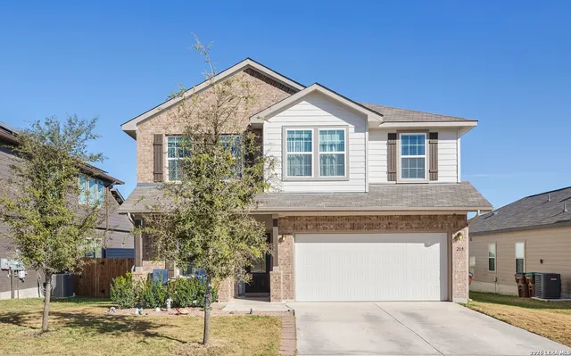 $2,790 | 209 Broken Antler, San Antonio, TX 78253