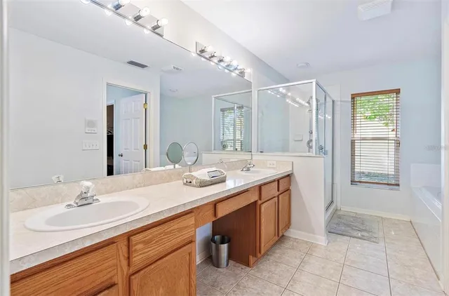 $3,200 | 4619 Turtle Bay Terrace, Bradenton, FL 34203