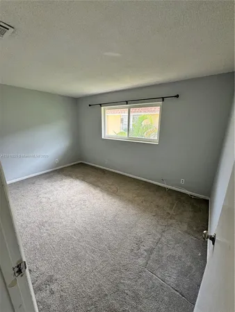 $1,950 | 2701 Northeast 1st Street, Unit 203, Pompano Beach, FL 33062