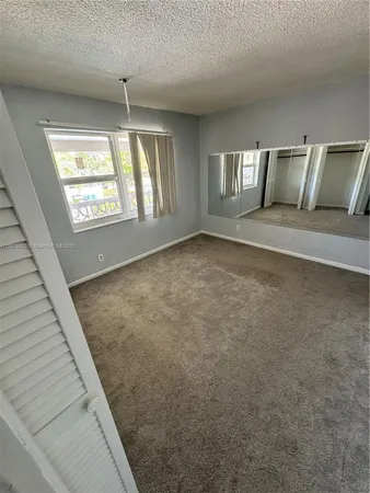 $1,950 | 2701 Northeast 1st Street, Unit 203, Pompano Beach, FL 33062